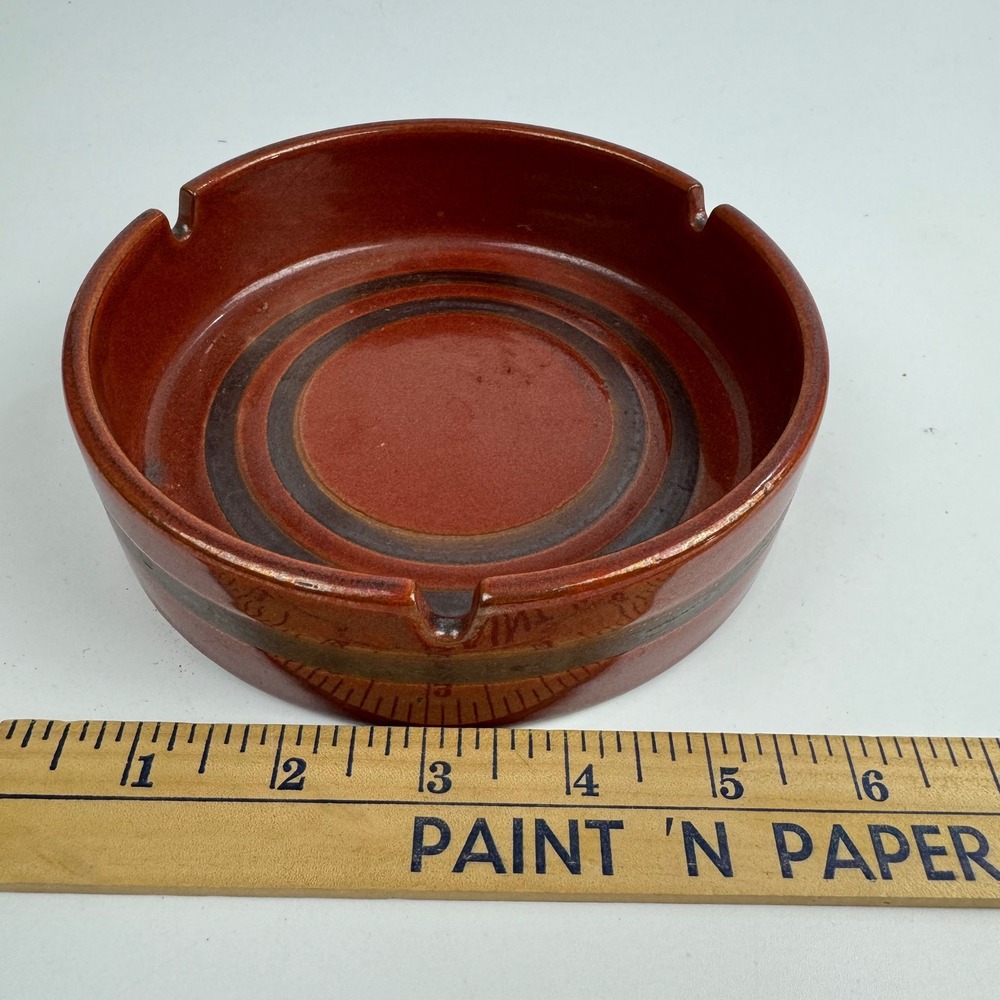 Vintage Mid-Century Modern Ceramic Ashtray Red Brown Striped Glazed Round 5 in - Picture 4 of 8